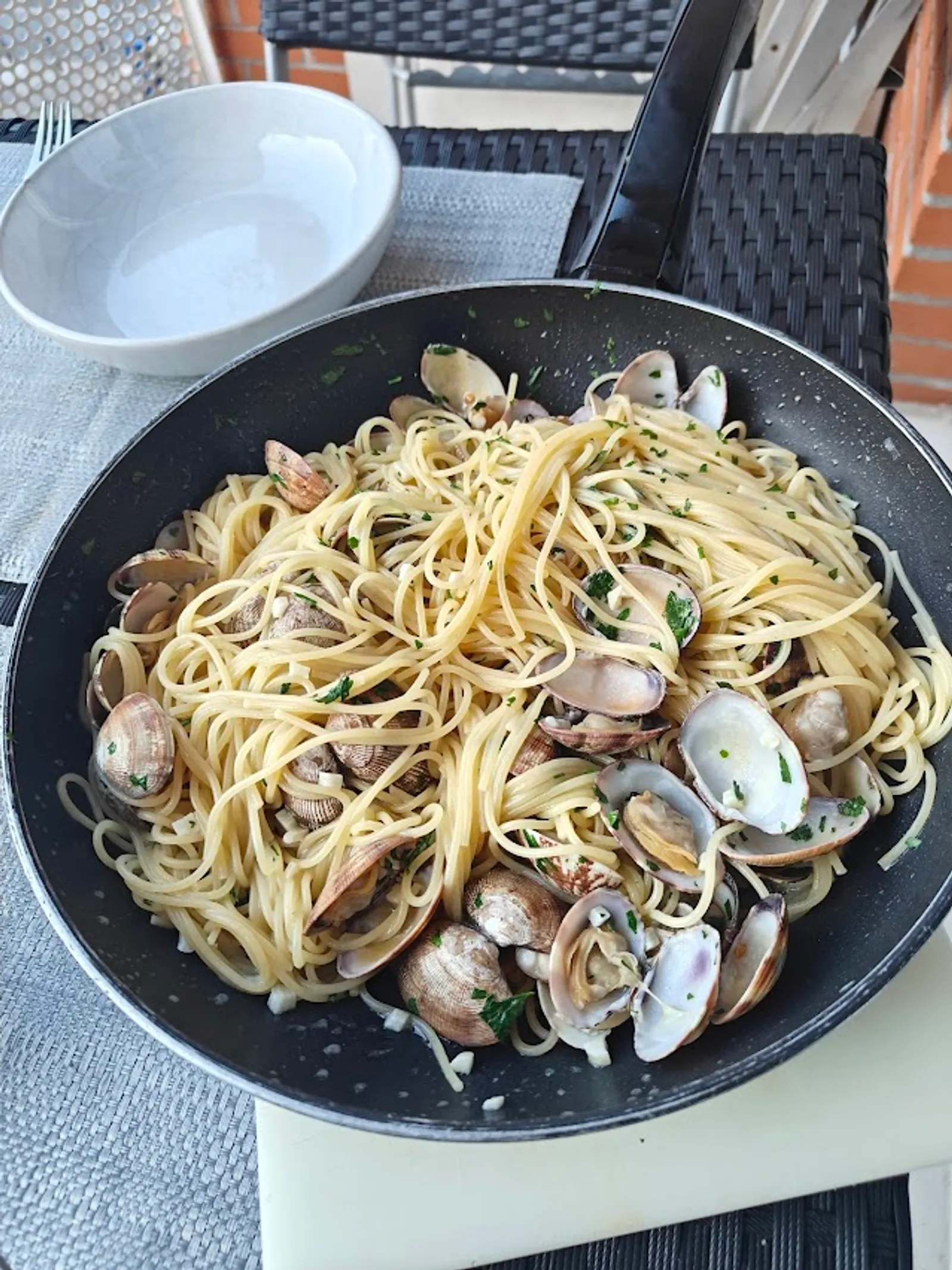 Espaguetis con almejas